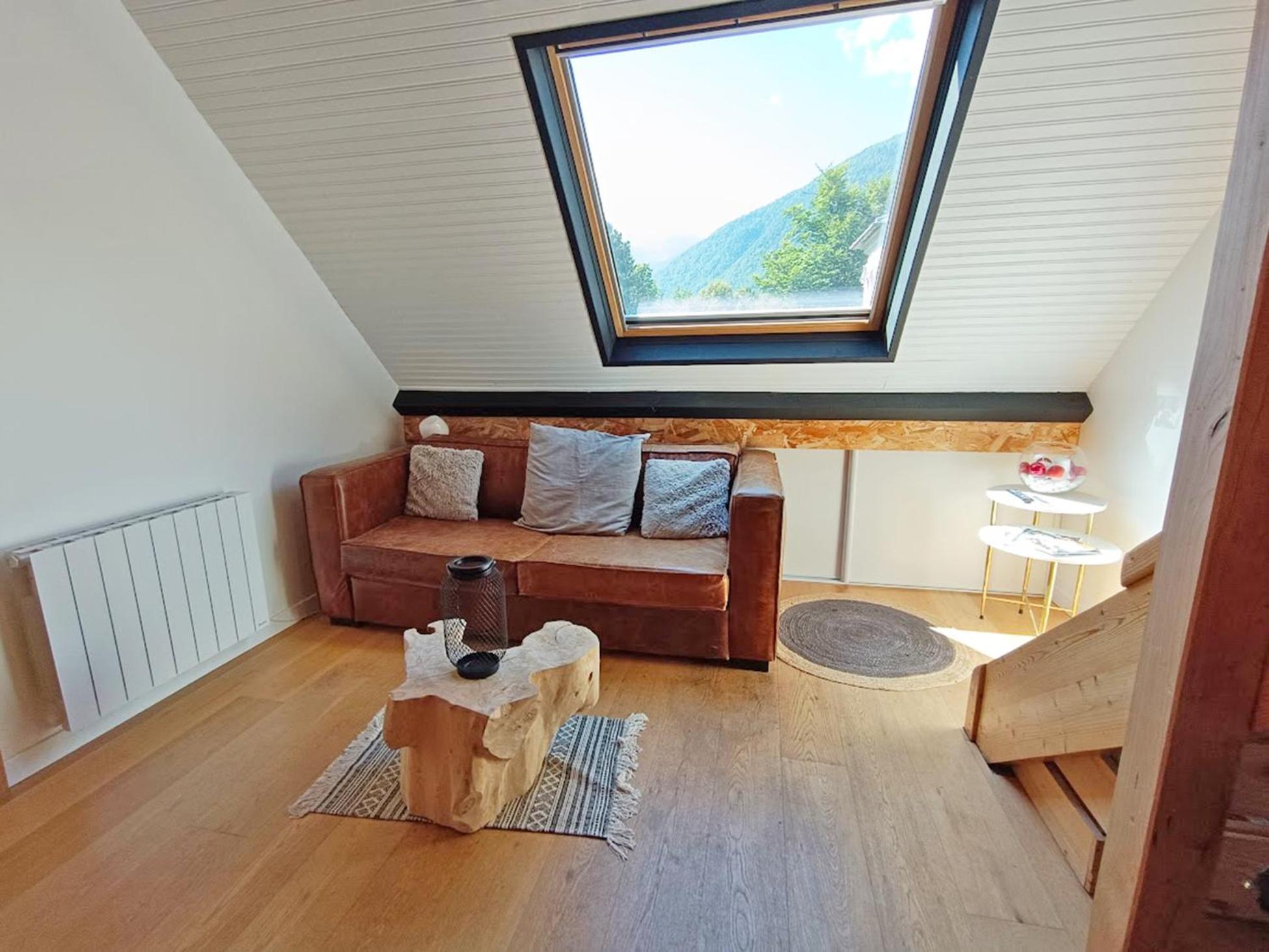 Le Nid De Juliette, T3 Duplex, Parking, Cave Διαμέρισμα Bagnères-de-Luchon Εξωτερικό φωτογραφία
